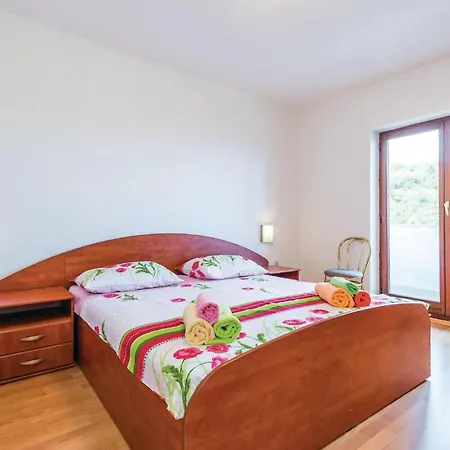 Amazing In With House Sea View