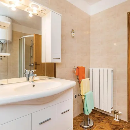 Amazing In With House Sea View Ičići