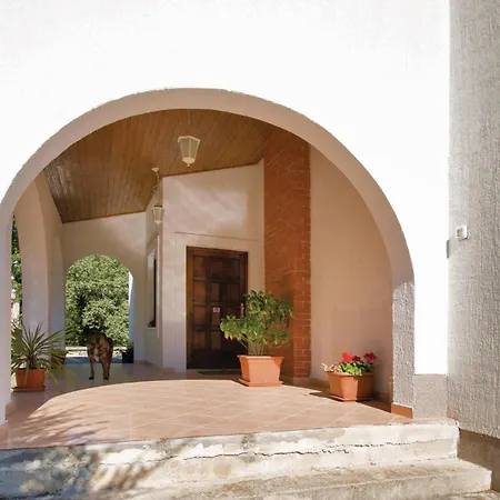 5 Bedroom Gorgeous In Ičići