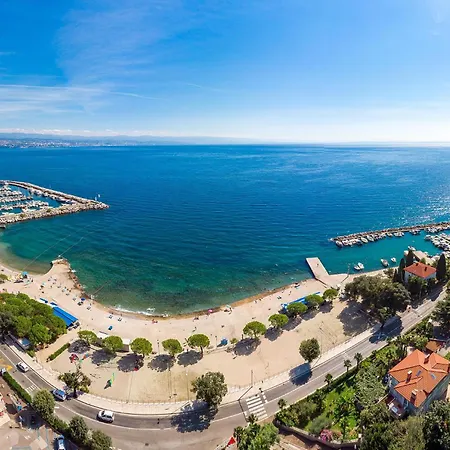 Vakantiehuis Amazing In With House Sea View Ičići